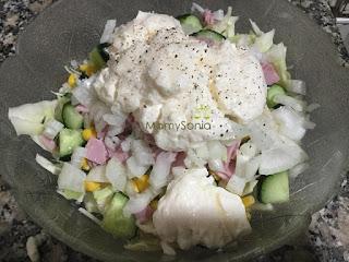 ENSALADA DE COL CON PEPINOS Y JAMÓN
