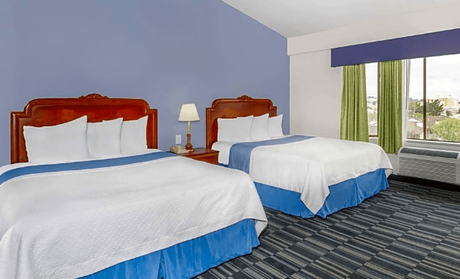 Days Inn by Wyndham Monterey Downtown