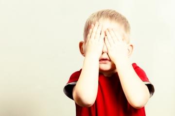 ¿Se debe obligar a los hijos a que saluden a los demás? ¿Se debe obligar a los hijos a que saluden a los demás?