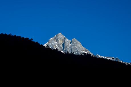 Everest-base-camp-trek-–-Phakding-contrast-1024x683 ▷ Everest Base Camp Trek: al corazón de los Himalayas altos
