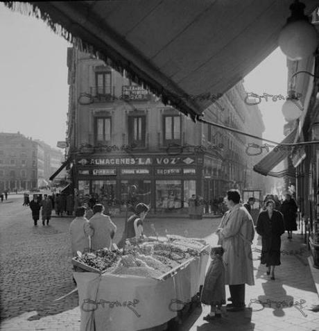 Fotos antiguas de Madrid: Perdido en el Madrid de 1950