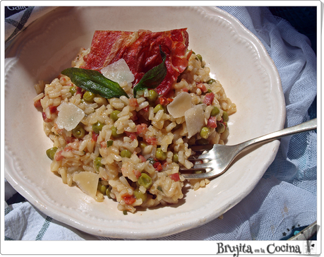 Risotto de guisantes con jamón