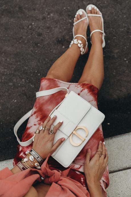 DIOR 30 MONTAIGNE Sara of Collage Vintage wearing the new Dior 30 Montaigne bag