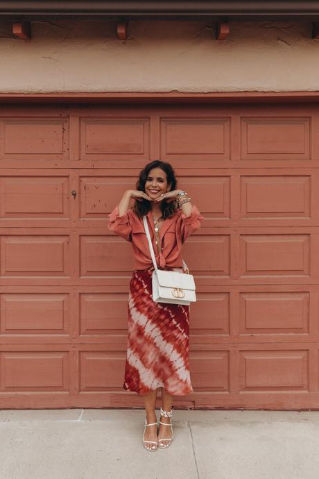 DIOR 30 MONTAIGNE Sara of Collage Vintage wearing the new Dior 30 Montaigne bag