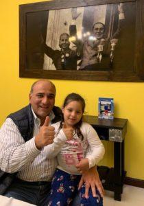 Juan-Manzur-con-la-hija-de-Romano.