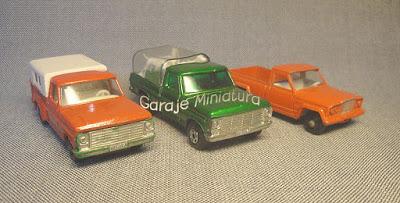 Tres camionetas de Matchbox