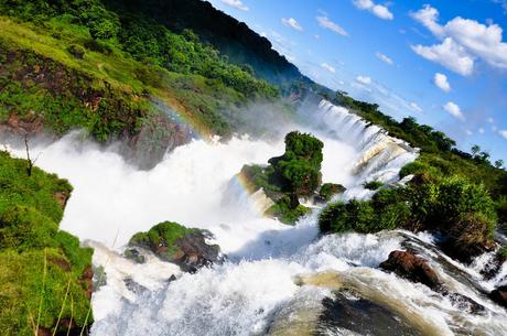  ▷ ¿Qué lado de las Cataratas del Iguazú es mejor? Brasil vs Argentina por las Cataratas del Iguazú: ¿Argentina o Brasil? - Comedia de viajes de escritura