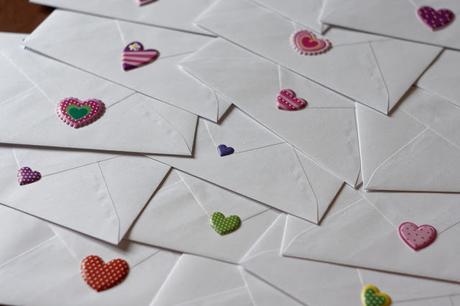 Enviando Cartas al Cielo Enviando Cartas al Cielo