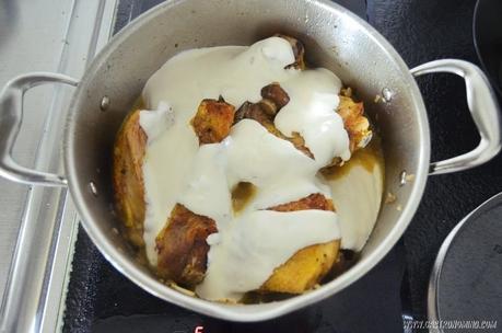 Pollo con champiñones portobello Pollo con champiñones portobello