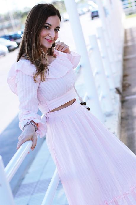 Conjunto de falda+top crop Conjunto de falda+top crop