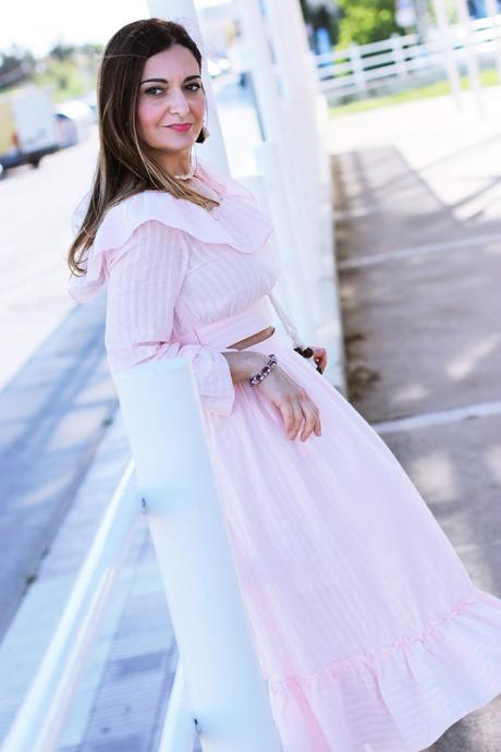 Conjunto de falda+top crop Conjunto de falda+top crop