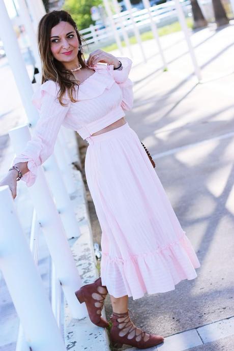 Conjunto de falda+top crop Conjunto de falda+top crop