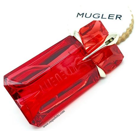 Inspirado en el Eclipse entre el Sol y la Luna Nace Alien Fusion la Nueva Fragancia Femenina de Mugler Inspirado en el Eclipse entre el Sol y la Luna Nace Alien Fusion la Nueva Fragancia Femenina de Mugler