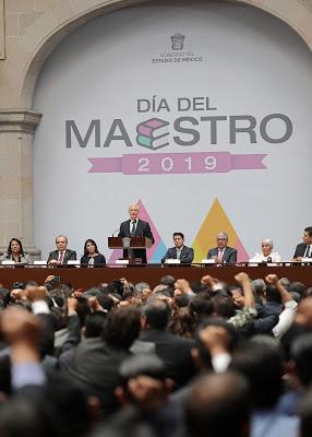 CELEBRA ALFREDO DEL MAZO DÍA DEL MAESTRO CON ENTREGA DE RECONOCIMIENTOS Y ESTÍMULOS ECONÓMICOS A EDUCADORES MEXIQUENSES