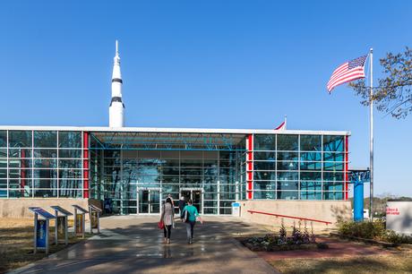 Space-Flight-Center-Huntsville-Alabama ▷ Explore el Programa Espacial de los Estados Unidos: 8 lugares para celebrar el aterrizaje de la luna en el Apolo 11