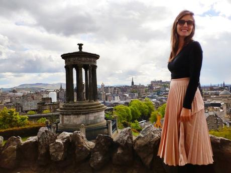 Consejos para viajar a Edimburgo: qué ver, tours y ocio en la ciudad yo-caltonhill