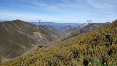 RUTA a LA PATANA o ESCURIU desde ROBLEDO, Somiedo Desde la Patana, vista hacia Tineo y Peña Manteca