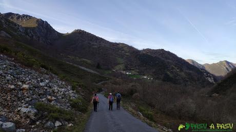 RUTA a LA PATANA o ESCURIU desde ROBLEDO, Somiedo De camino a Robledo, Somiedo