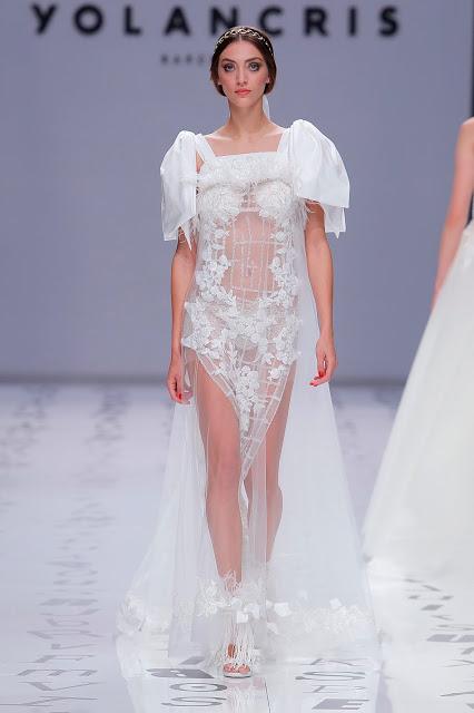 Las novias libres y sin miedo de YolanCris 2020 vuelven a revolucionar la pasarela de Valmont Barcelona Bridal Fashion Week