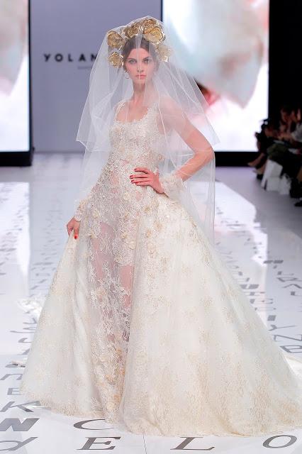 Las novias libres y sin miedo de YolanCris 2020 vuelven a revolucionar la pasarela de Valmont Barcelona Bridal Fashion Week