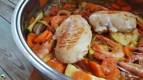 Pechugas de pollo con almendras y langostinos Pechugas de pollo con almendras y langostinos