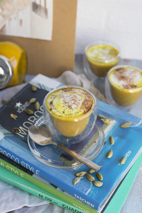 Cúrcuma latte Cúrcuma latte