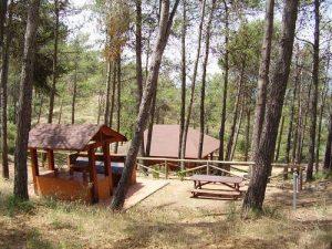 Tres destinos para hacer senderismo y acampar en la Comunidad Valenciana.