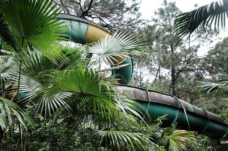 ARQUITECTURAS OLVIDADAS: PARQUE ACUÁTICO HO THUY TIEN