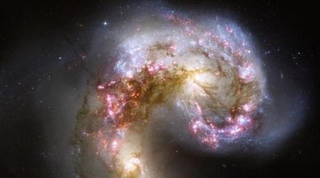 Un Choque Cósmico que genera millones de estrellas Un Choque Cósmico que genera millones de estrellas