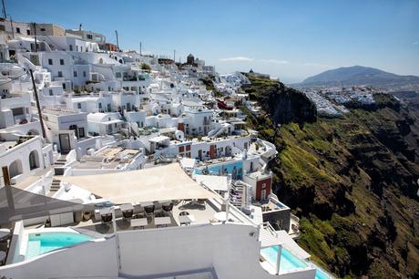 ▷ Cómo caminar de Fira a Oia, el paseo más hermoso en Santorini Imerovigli-1.jpg.optimal ▷ Cómo caminar de Fira a Oia, el paseo más hermoso en Santorini