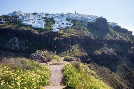 ▷ Cómo caminar de Fira a Oia, el paseo más hermoso en Santorini Imerovigli-from-Skaros-Rock.jpg.optimal ▷ Cómo caminar de Fira a Oia, el paseo más hermoso en Santorini