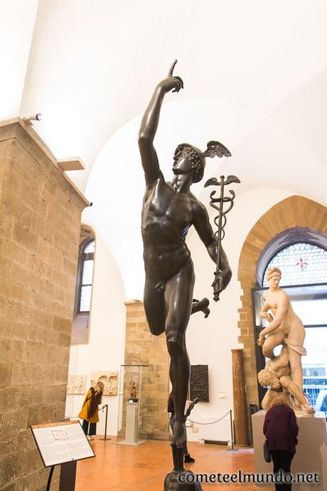 apolo-de-miguel-angel-en-el-bargello Los mejores museos de Florencia: ¡No te vayas sin haberlos visto!