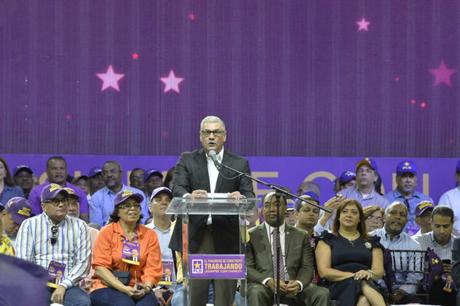 Gonzalo Castillo llama a continuar con Danilo y su gran obra de gobierno.