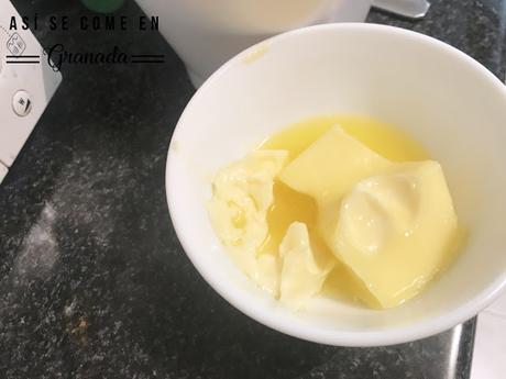 Tarta mousse de café y chocolate Tarta mousse de café y chocolate