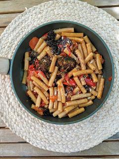 Pasta integral con verduras asadas