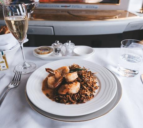emirates-food ▷ Revisión de vuelos de primera clase de los Emiratos A380: Dubai a Los Ángeles