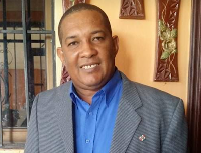 Luperón explica razón de renuncia como alguacil de estrado de Barahona.