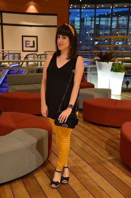 Black and mustard Black and mustard