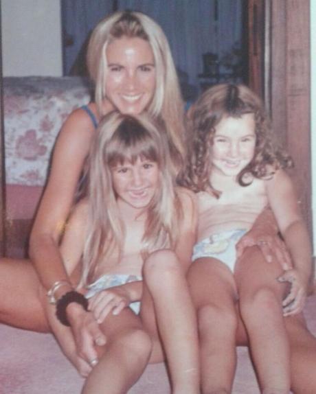 Las fotos retro de Cande Tinelli con sus dos amores