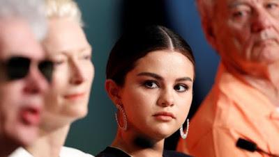Los selfies de Selena Gomez en Cannes