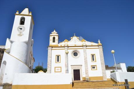 Veiros es una pequeña freguesia del concelho de Estremoz,...