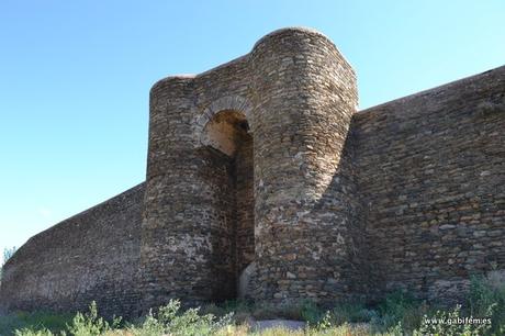 Veiros es una pequeña freguesia del concelho de Estremoz,...