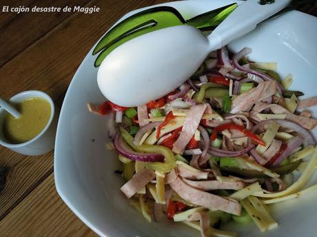 WURSTSALAT AL ESTILO BÁVARO - 12 RECETAS, 12 BLOGUERS WURSTSALAT AL ESTILO BÁVARO - 12 RECETAS, 12 BLOGUERS