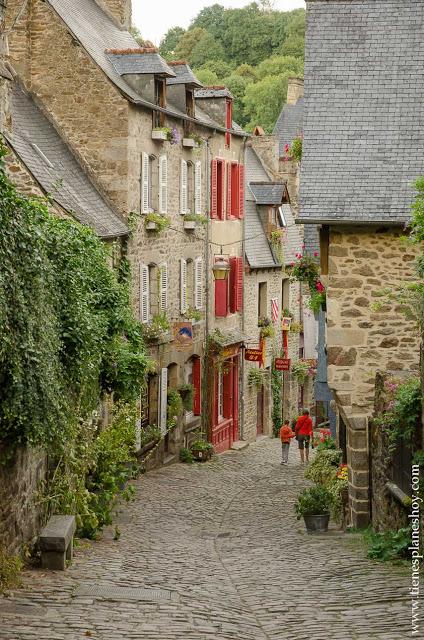 Dinan Bretaña Bretaña viaje turismo experiencia