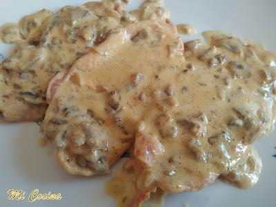 FILETES DE LOMO DE CERDO EN SALSA DE CHAMPIÑONES