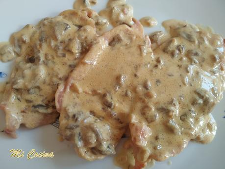 FILETES DE LOMO DE CERDO EN SALSA DE CHAMPIÑONES