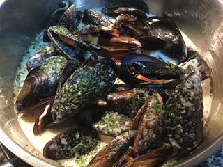 MEJILLONES EN SALSA VERDE