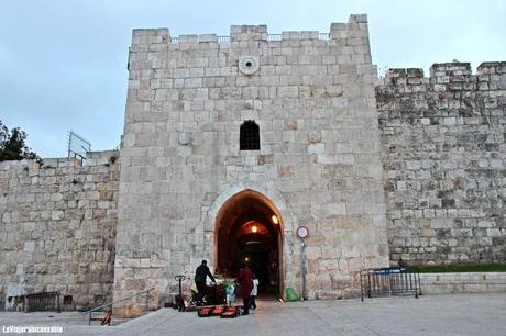 Las 8 puertas de Jerusalén: ocho puertas que rodean cuatro barrios Las 8 puertas de Jerusalén: ocho puertas que rodean cuatro barrios