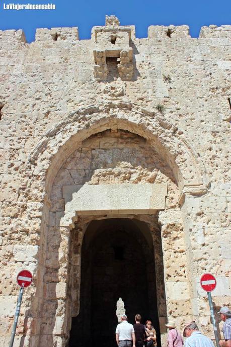 Las 8 puertas de Jerusalén: ocho puertas que rodean cuatro barrios