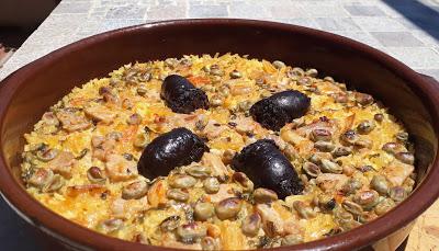 ARROZ AL HORNO DE MAGRO, MORCILLA Y HABAS